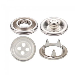 10-Four holes Pearl Snap